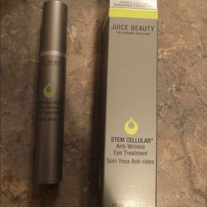 Stem cellular anti-wrinkle eye treatment
